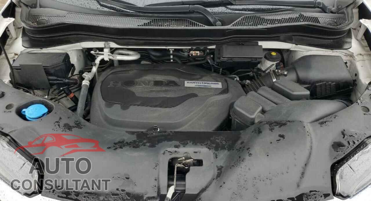 HONDA PILOT 2019 - 5FNYF5H61KB008717