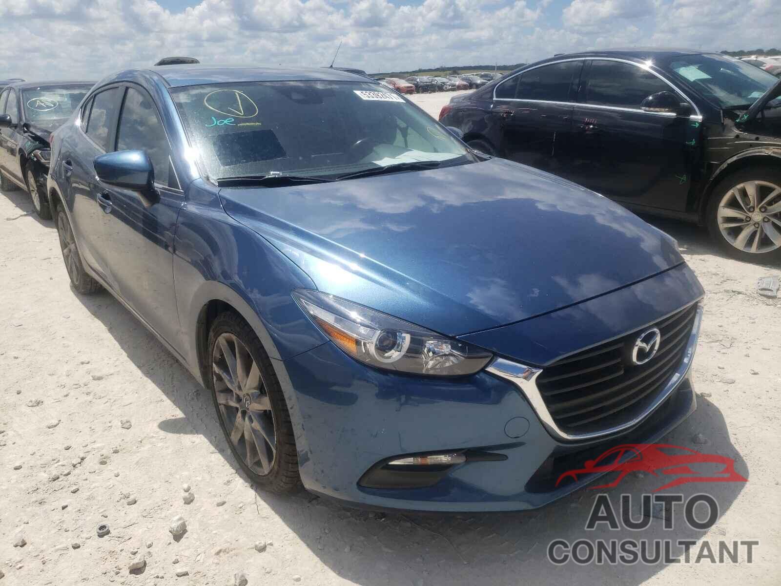 MAZDA 3 2018 - 3MZBN1V39JM177970