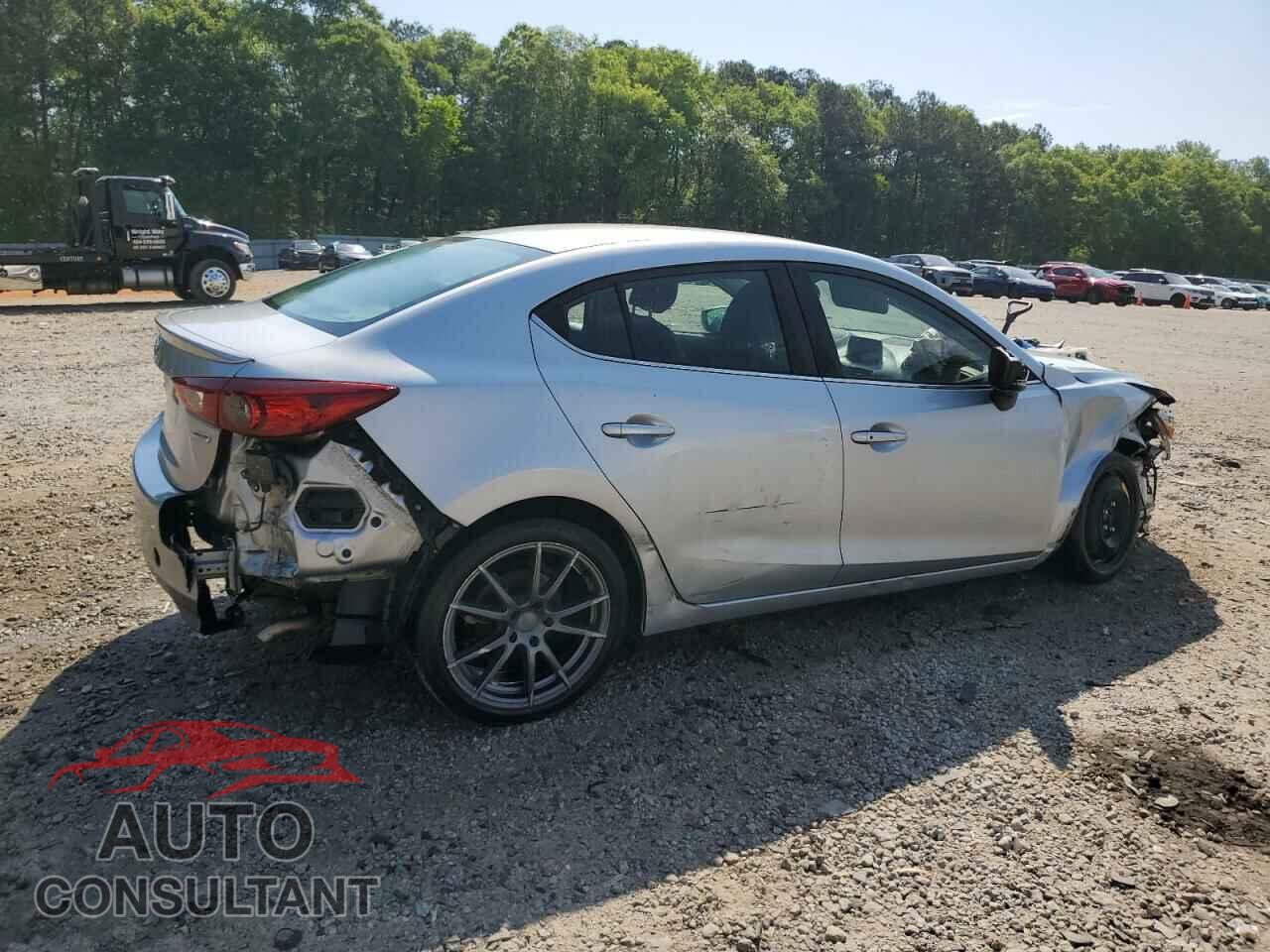 MAZDA 3 2018 - 3MZBN1V36JM242547