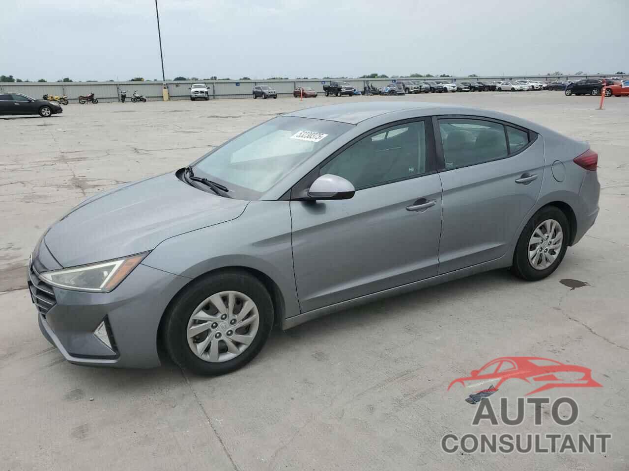 HYUNDAI ELANTRA 2019 - KMHD74LF2KU815389