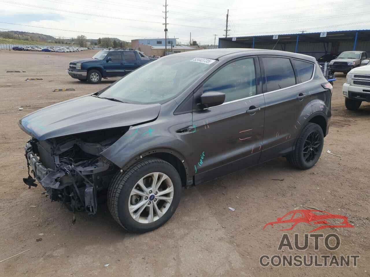 FORD ESCAPE 2017 - 1FMCU9GD6HUE72847