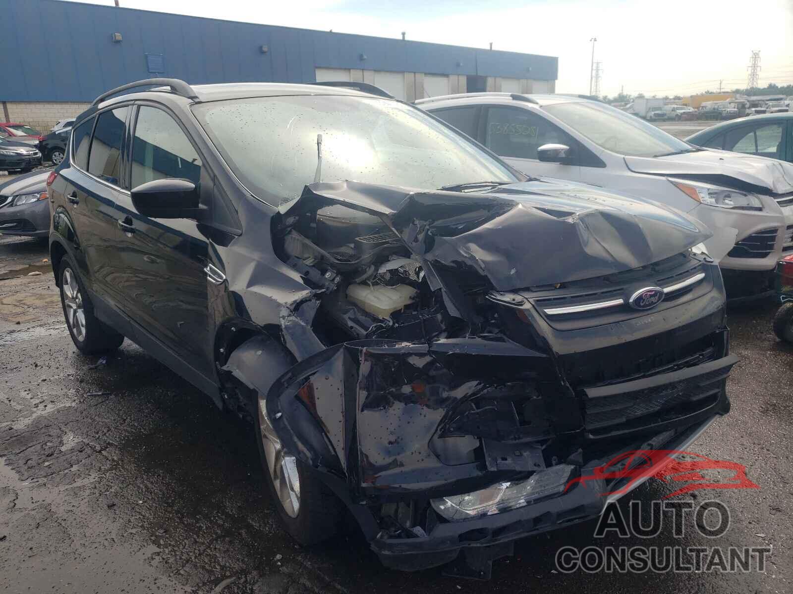 FORD ESCAPE 2016 - 1FMCU0GX8GUB33575