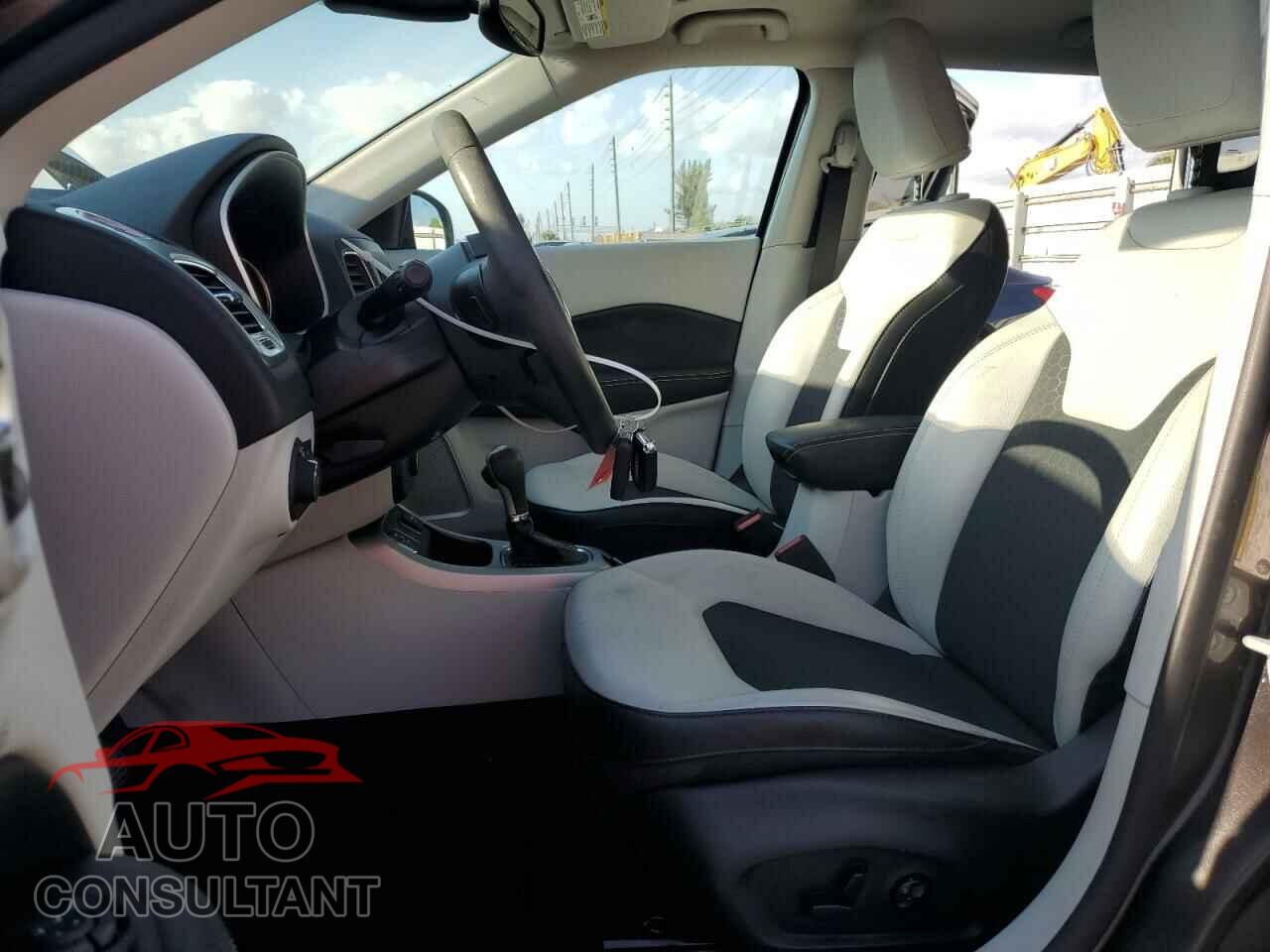 JEEP COMPASS 2019 - 3C4NJCBB5KT699408