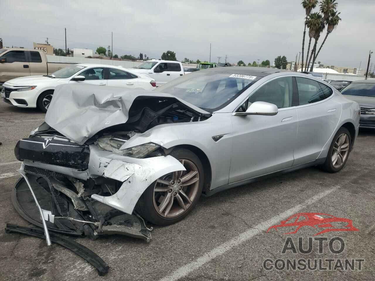 TESLA MODEL S 2012 - 5YJSA1CN2CFP02426