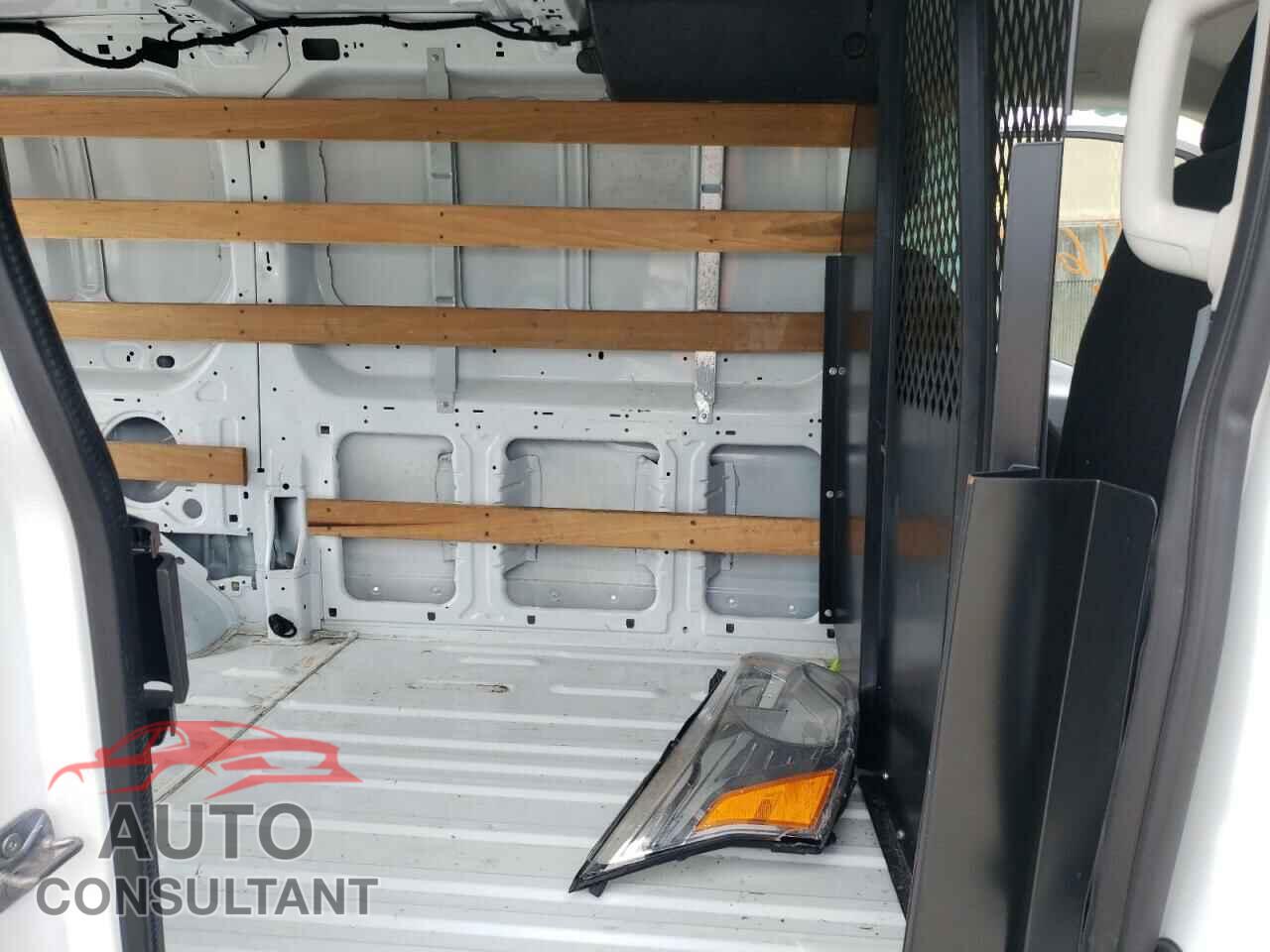 FORD TRANSIT CO 2019 - 1FTYR1ZM2KKB20698