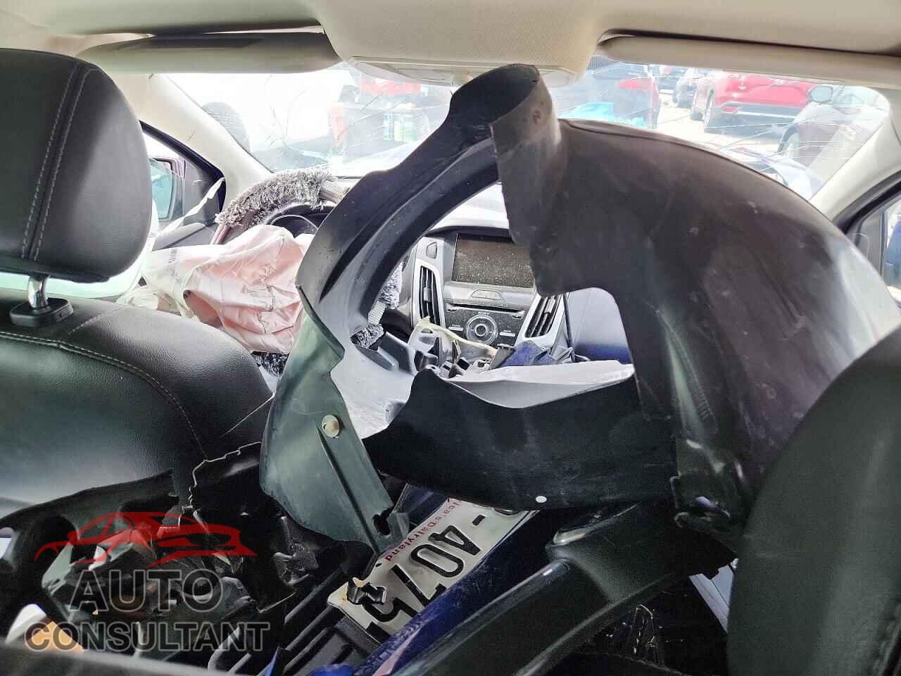 FORD FOCUS 2014 - 1FADP3F23EL234457