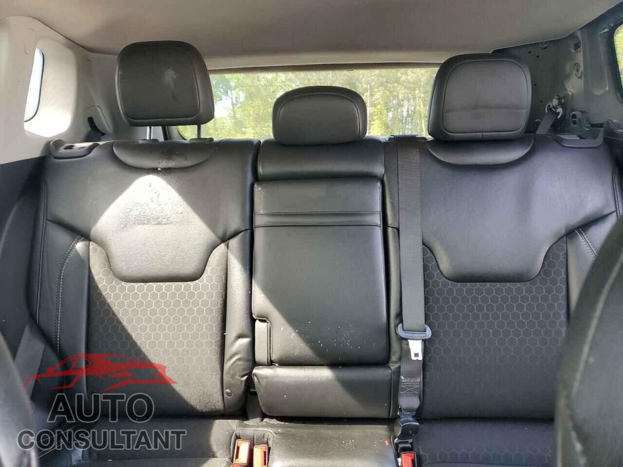 JEEP COMPASS 2019 - 3C4NJDBB3KT601272