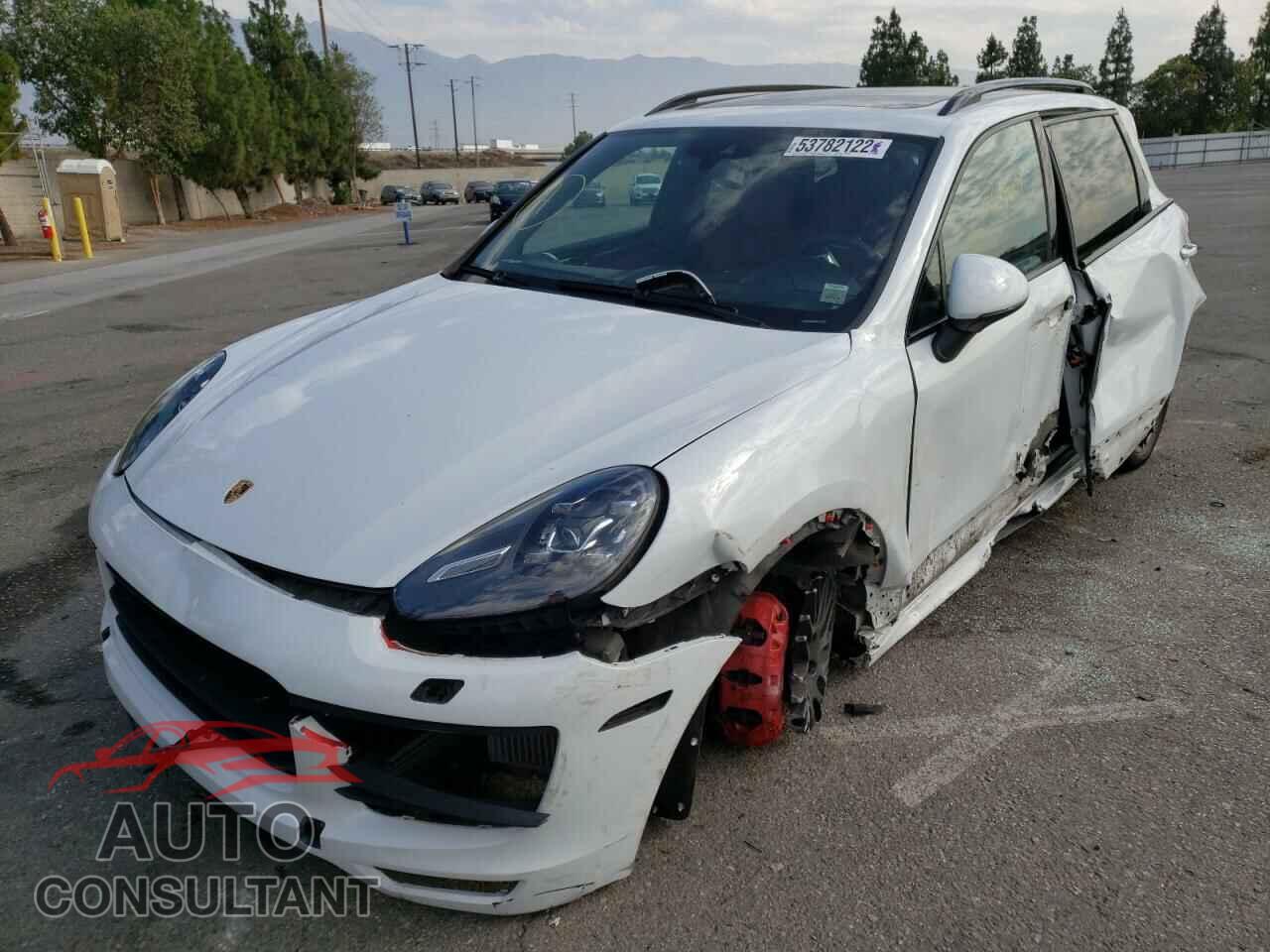 PORSCHE CAYENNE 2016 - WP1AD2A22GLA77657
