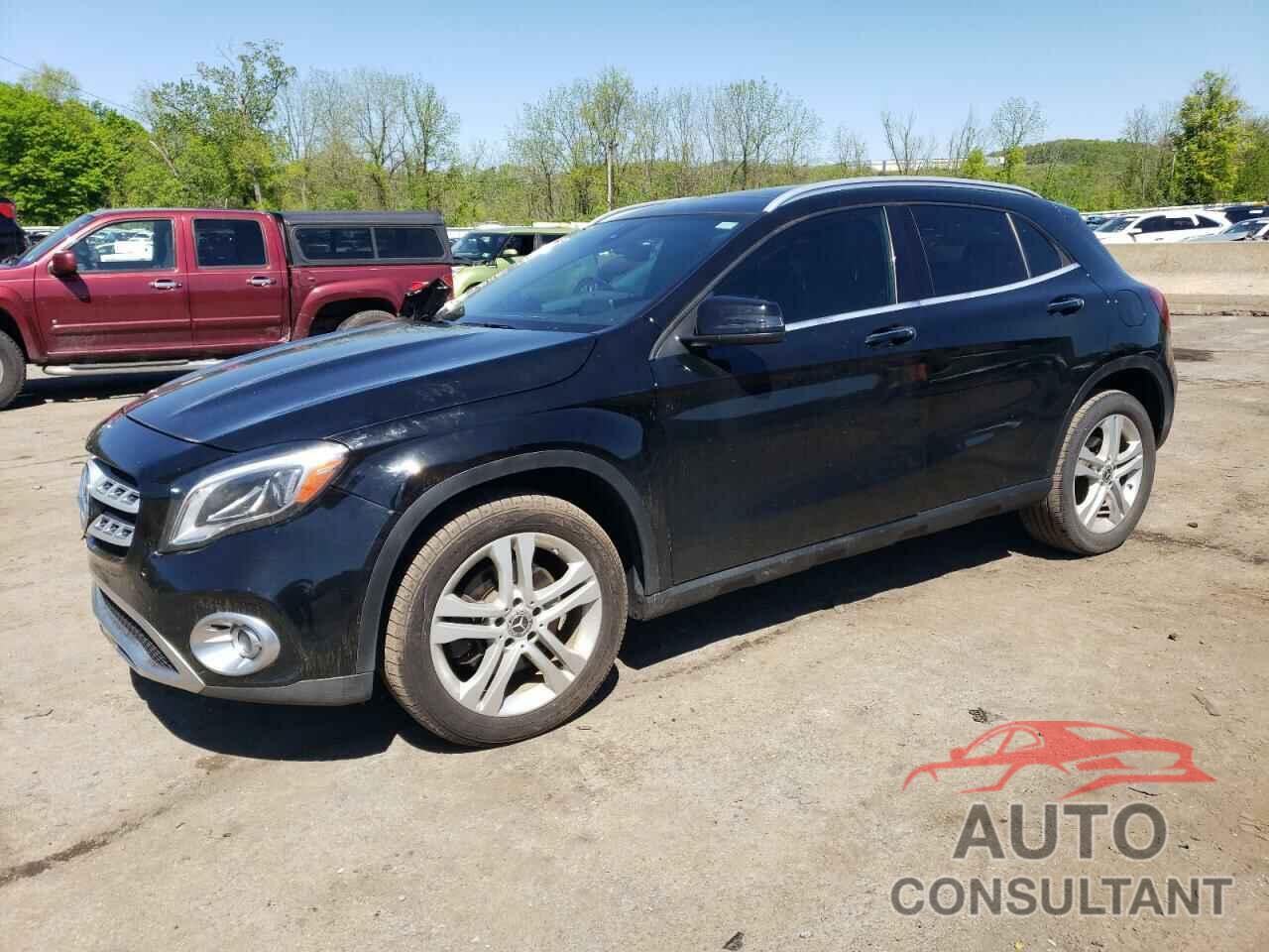 MERCEDES-BENZ GLA-CLASS 2019 - WDCTG4EBXKJ548900