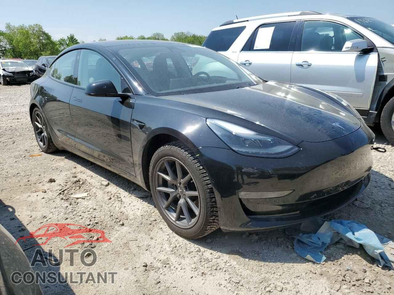 TESLA MODEL 3 2021 - 5YJ3E1EB1MF903196