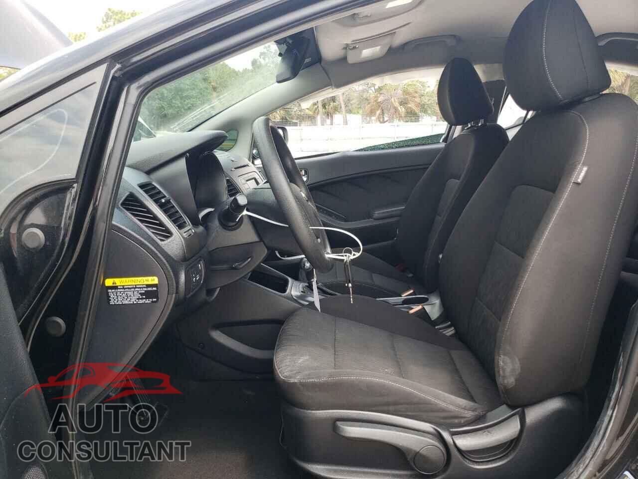 KIA FORTE 2016 - KNAFK4A62G5459927