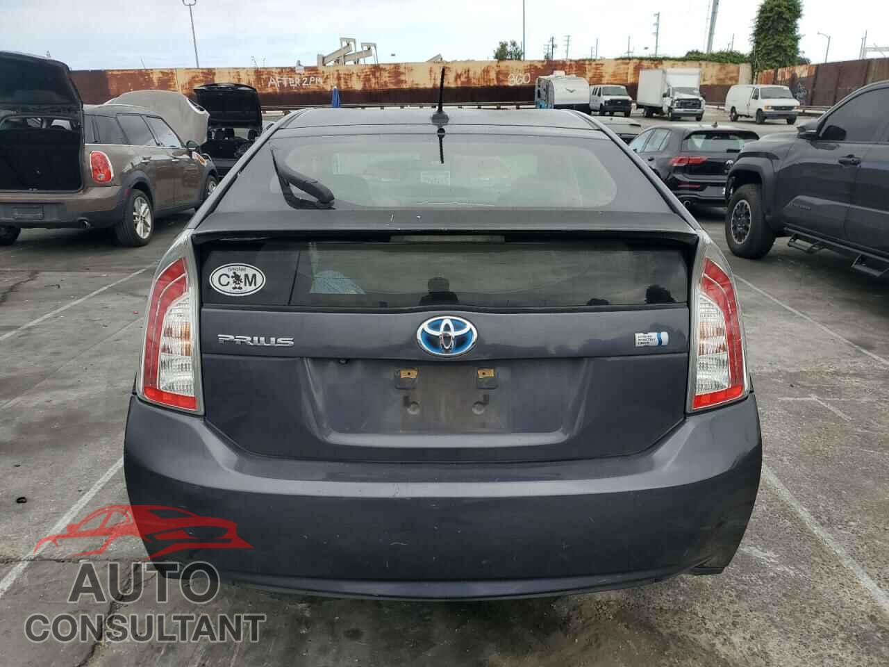 TOYOTA PRIUS 2014 - JTDKN3DU4E1758580