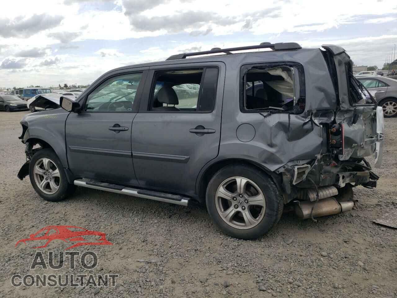 HONDA PILOT 2013 - 5FNYF4H41DB040059