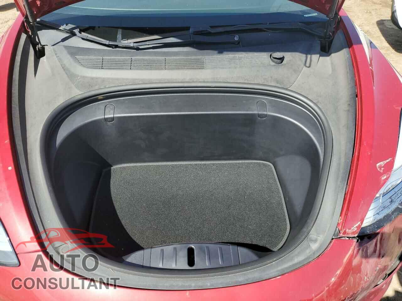 TESLA MODEL 3 2019 - 5YJ3E1EB4KF193868