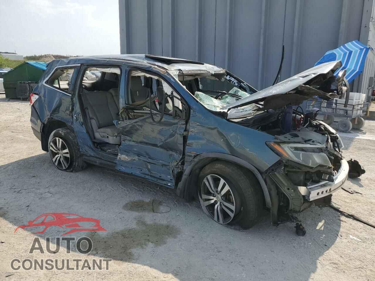 HONDA PILOT 2017 - 5FNYF5H50HB015982