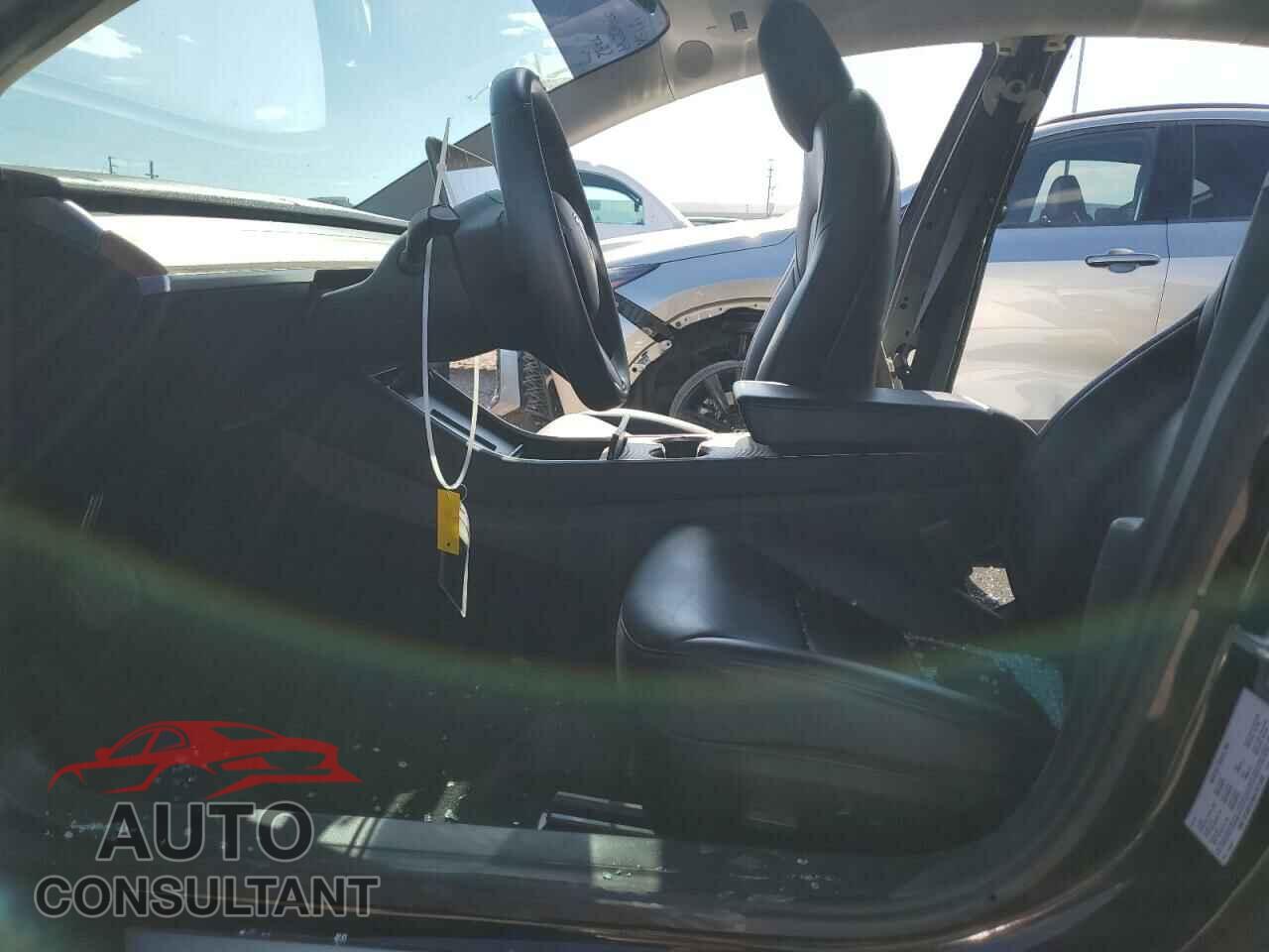 TESLA MODEL 3 2020 - 5YJ3E1EA3LF611328