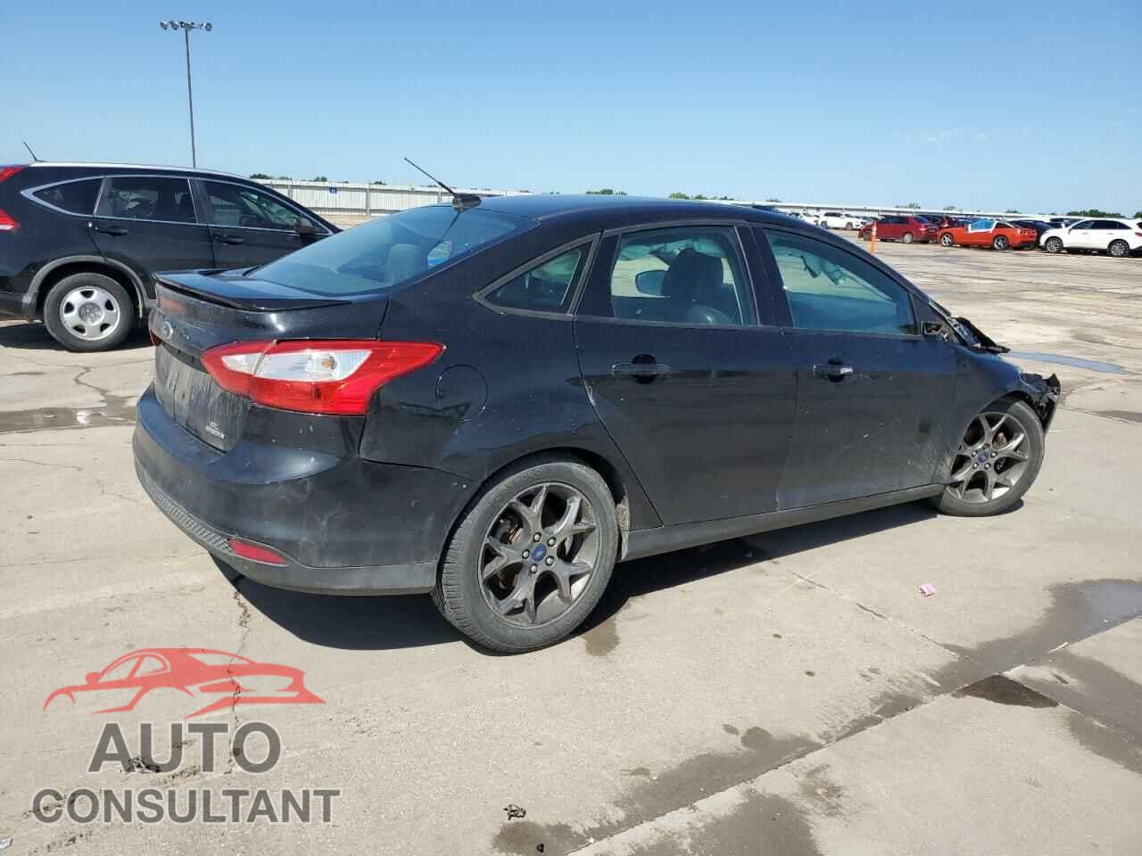 FORD FOCUS 2014 - 1FADP3F2XEL229451