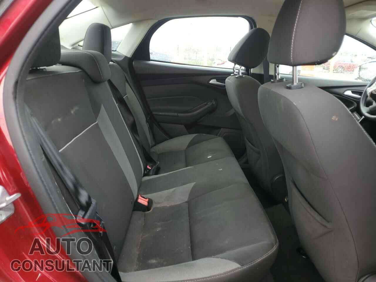FORD FOCUS 2014 - 1FADP3F20EL155117