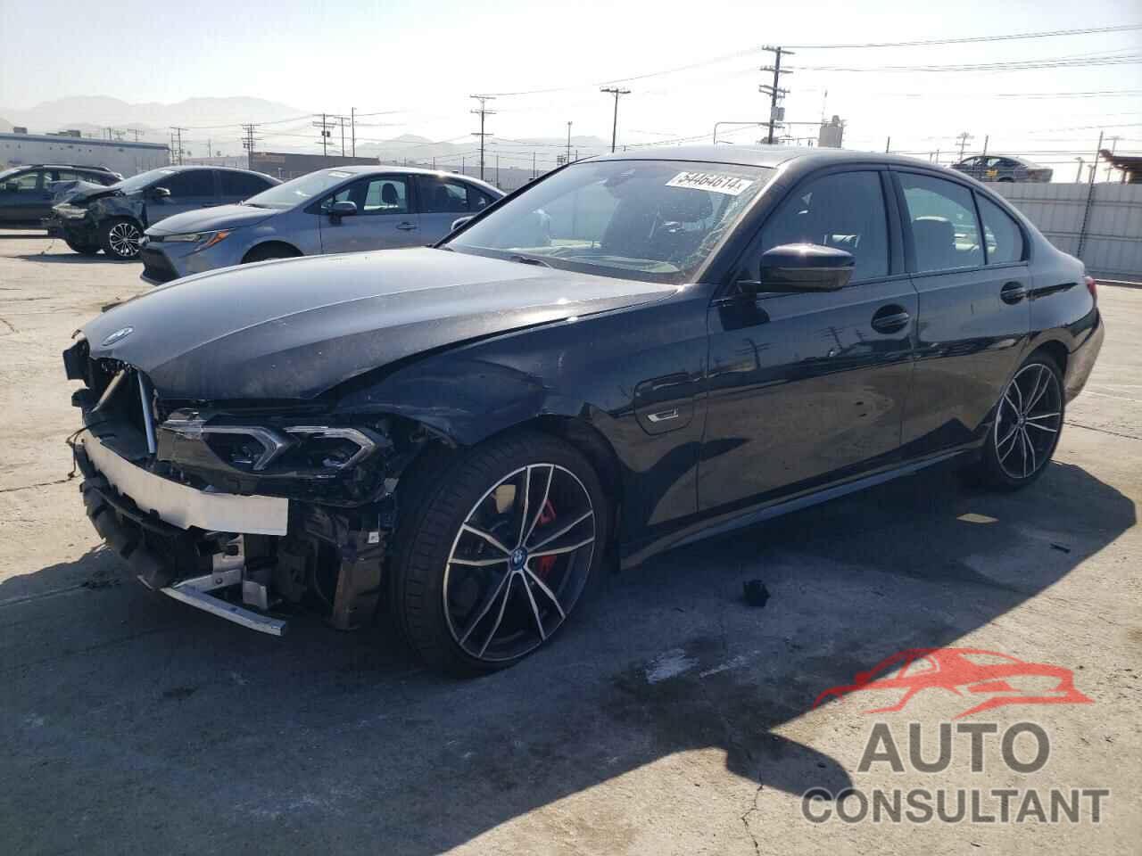 BMW 3 SERIES 2023 - 3MW39FS0XP8D20099