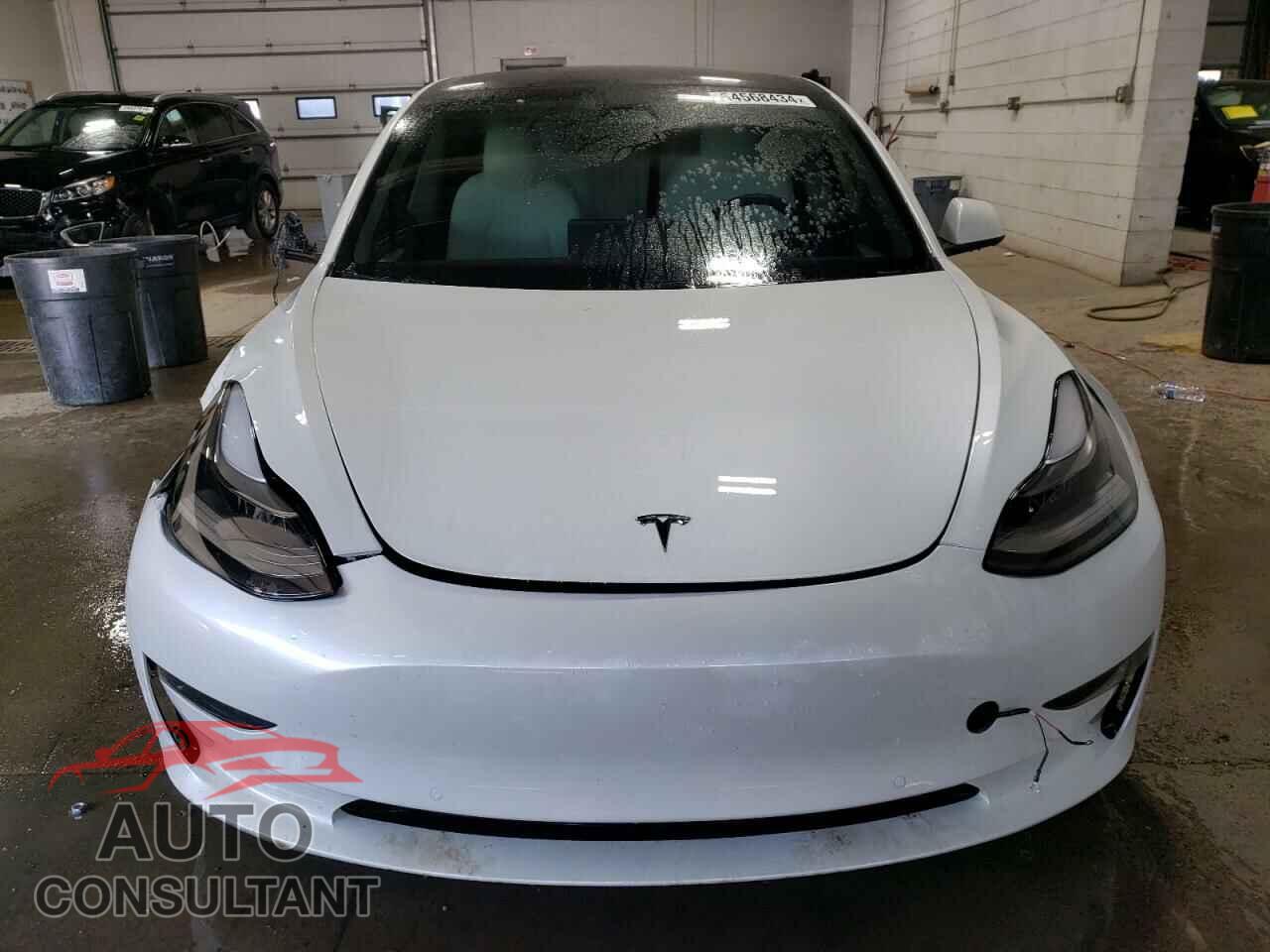 TESLA MODEL 3 2021 - 5YJ3E1EC6MF061934