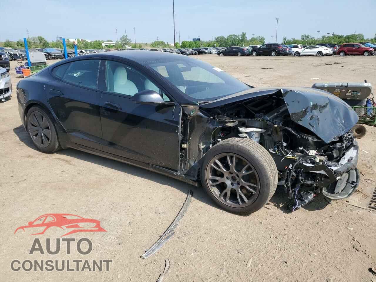 TESLA MODEL S 2023 - 5YJSA1E5XPF500825