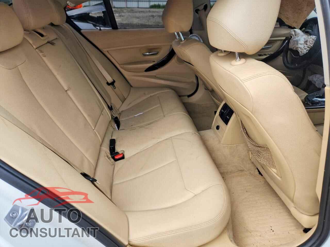 BMW 3 SERIES 2015 - WBA3A5C50FP604806