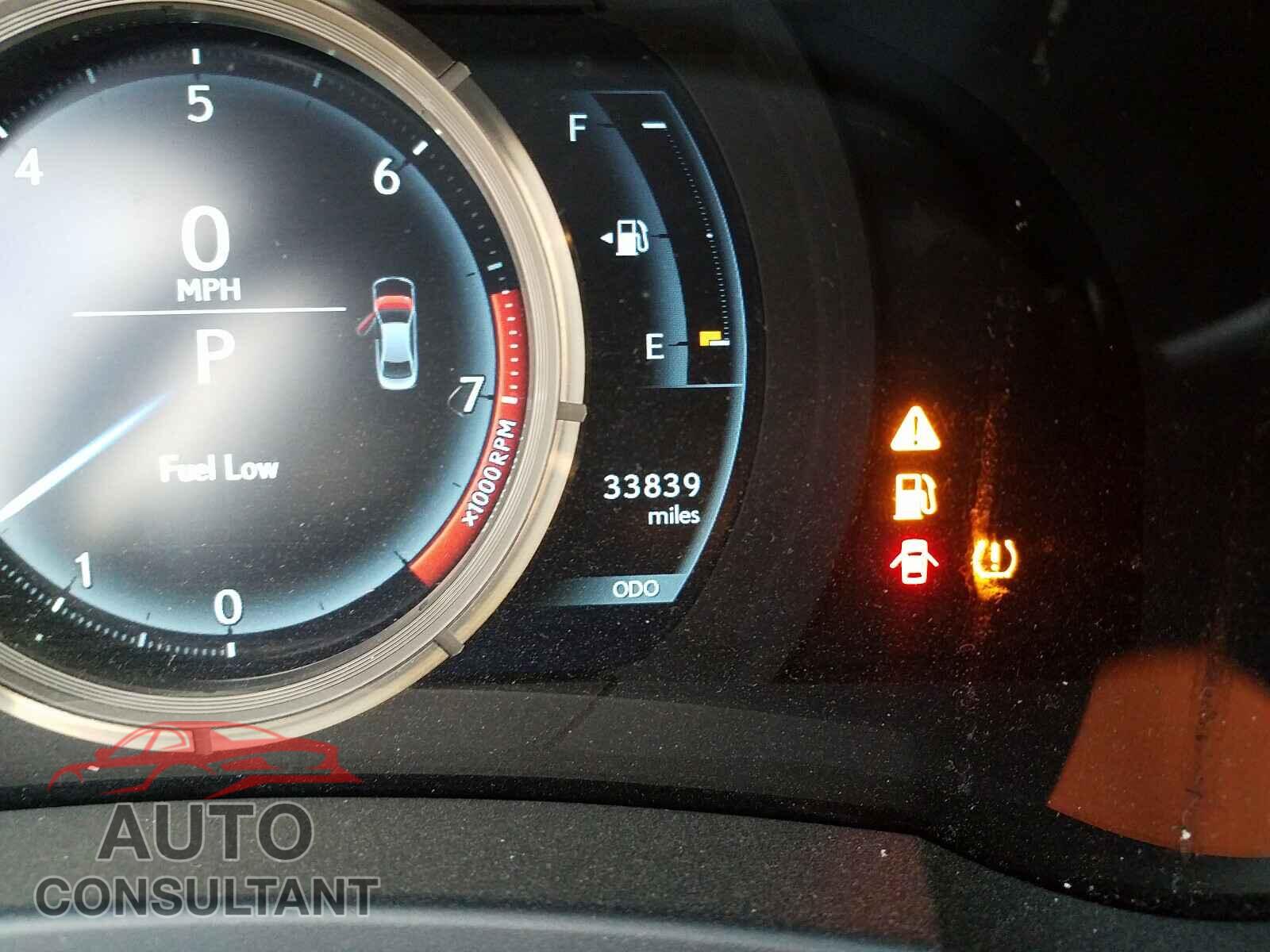 LEXUS IS 2017 - JTHCM1D20H5015405
