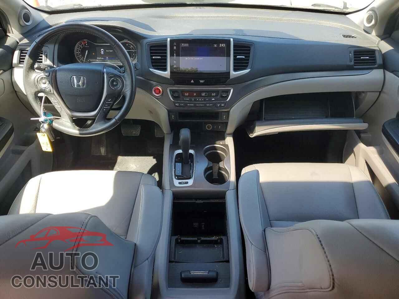 HONDA PILOT 2017 - 5FNYF6H55HB091168