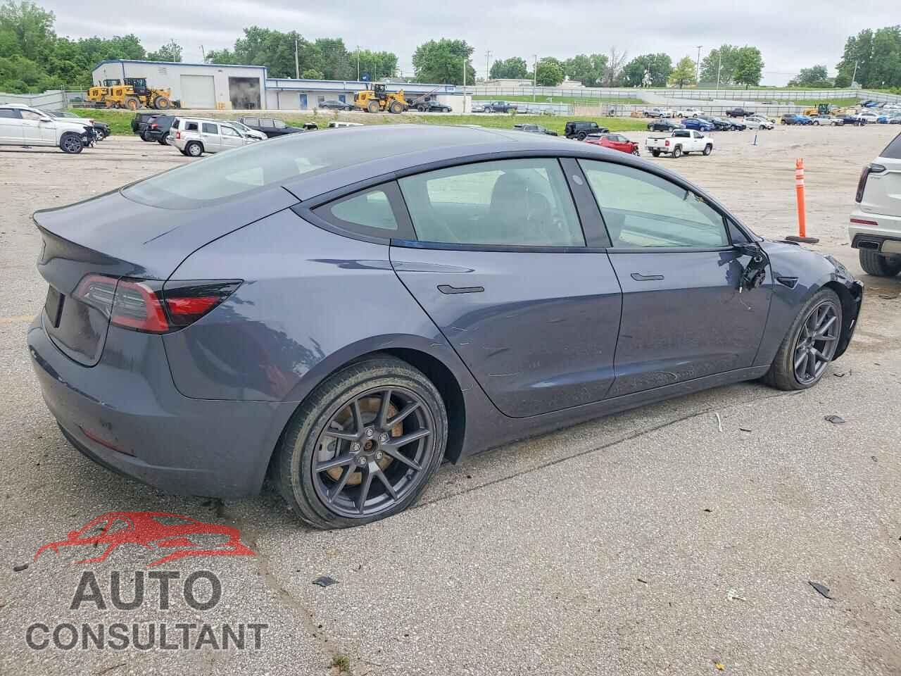 TESLA MODEL 3 2023 - 5YJ3E1EA0PF696067