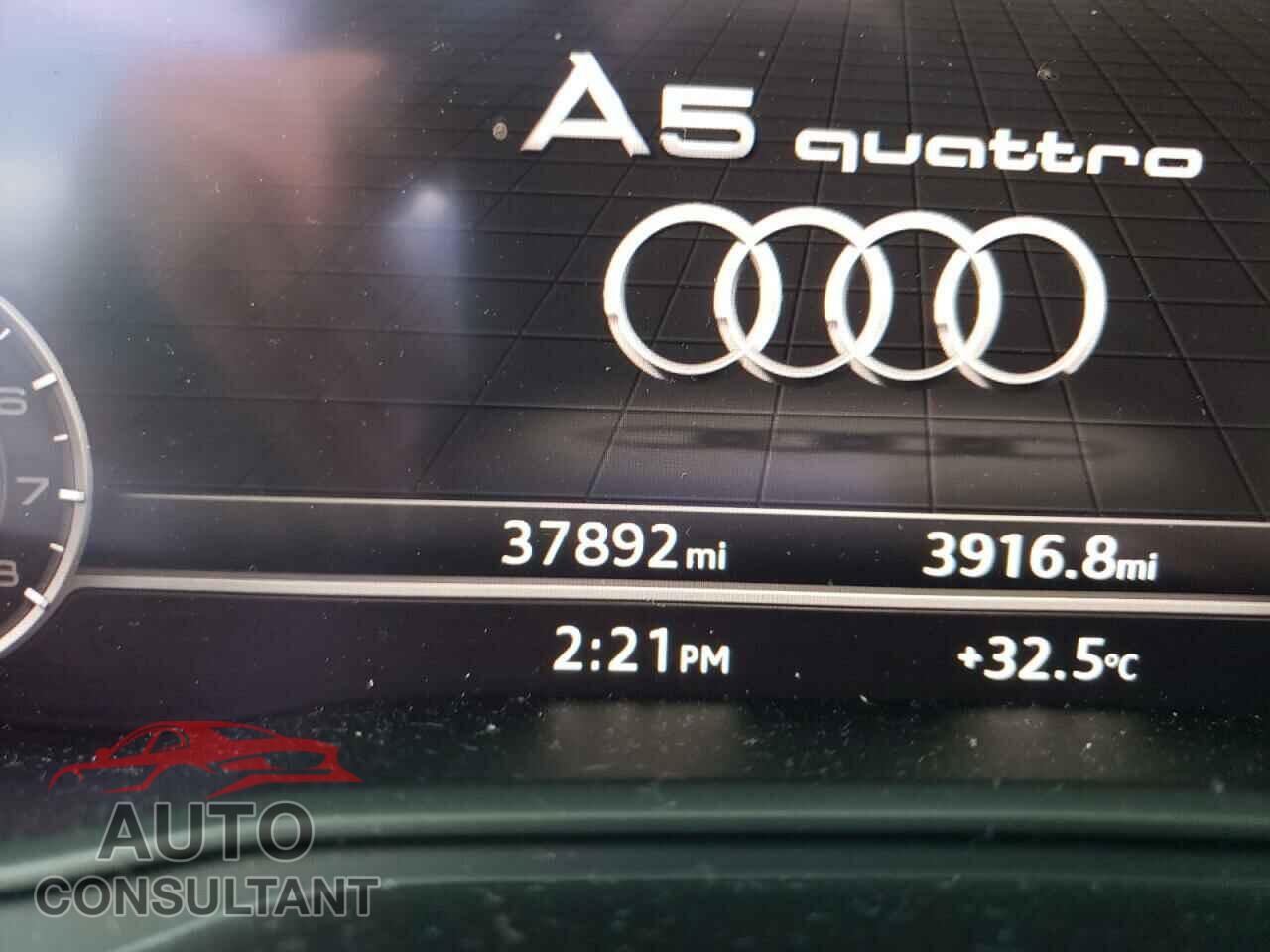 AUDI A5 2018 - WAUCNCF5XJA009249