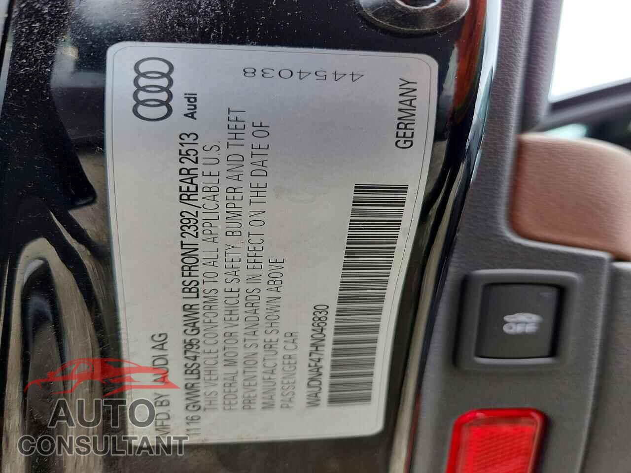 AUDI A4 2017 - WAUDNAF47HN046830