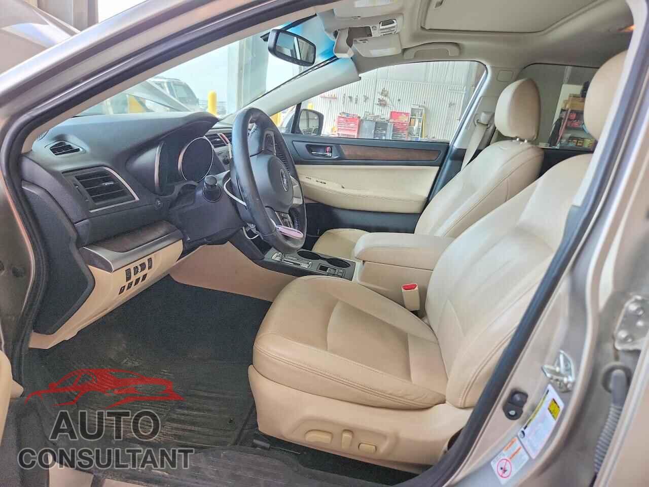 SUBARU OUTBACK 2015 - 4S4BSELC3F3211928
