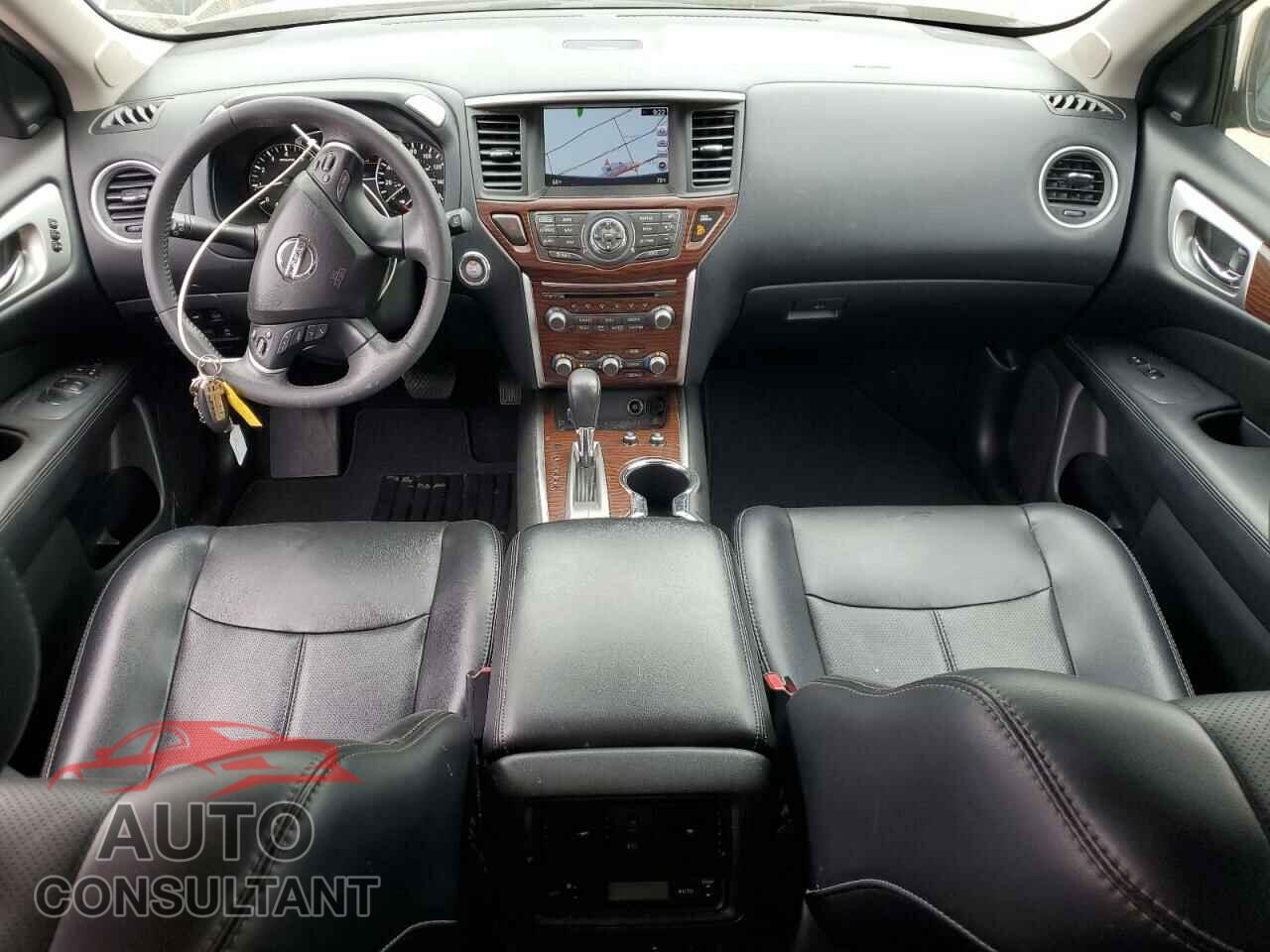 NISSAN PATHFINDER 2017 - 5N1DR2MN3HC675131