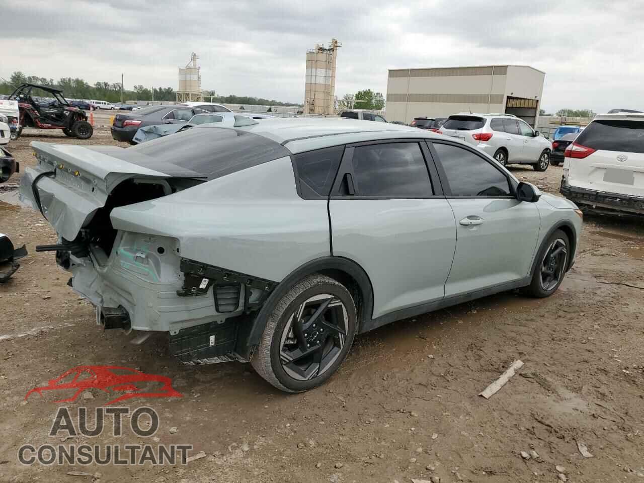 KIA K4 EX 2025 - 3KPFU4DEXSE007771