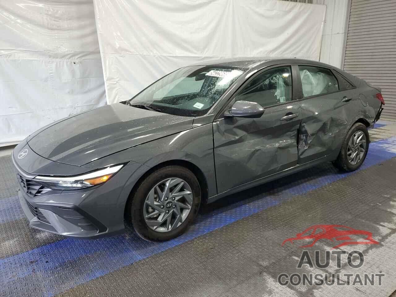 HYUNDAI ELANTRA 2024 - KMHLM4DG5RU797718