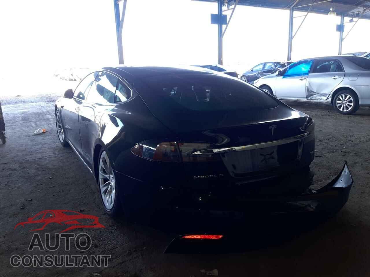 TESLA MODEL S 2018 - 5YJSA1E22JF275409