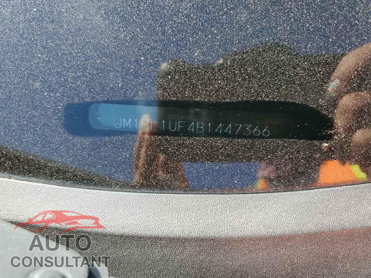 MAZDA 3 2011 - JM1BL1UF4B1447366