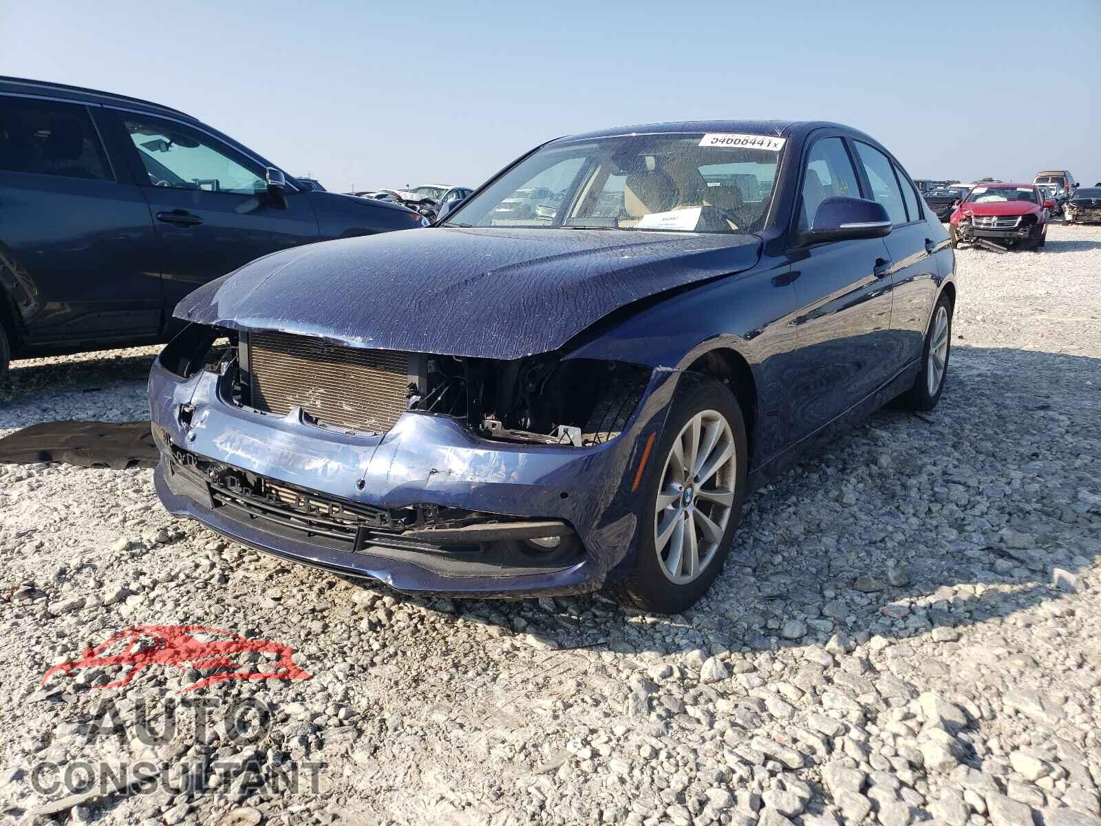 BMW 3 SERIES 2016 - WBA8E1G58GNU12009