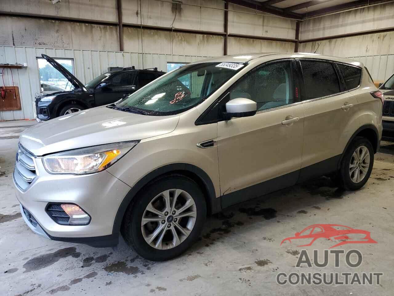 FORD ESCAPE 2017 - 1FMCU0GD4HUA98959