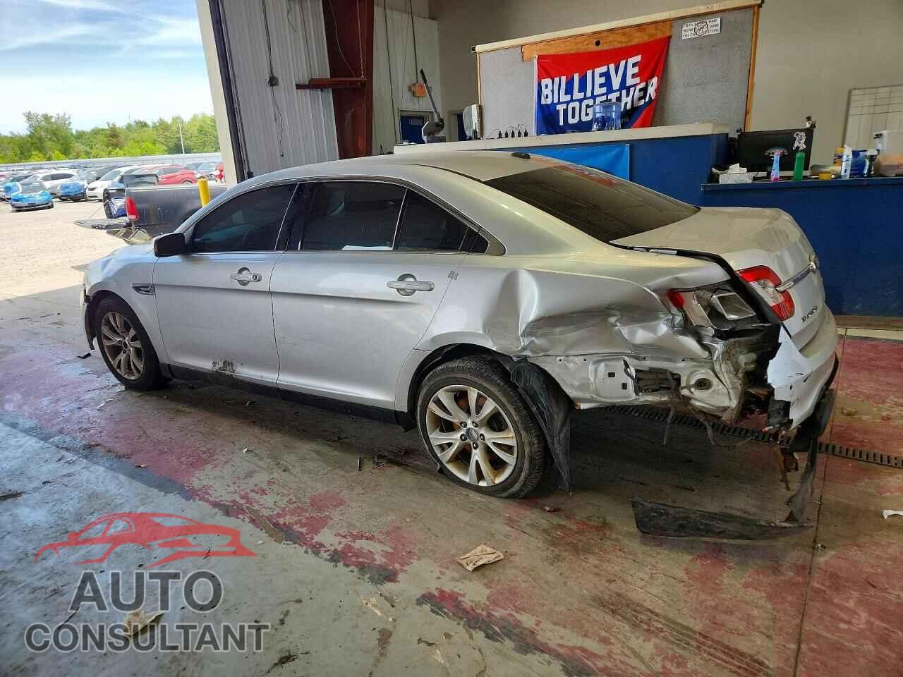 FORD TAURUS 2011 - 1FAHP2EW9BG153225