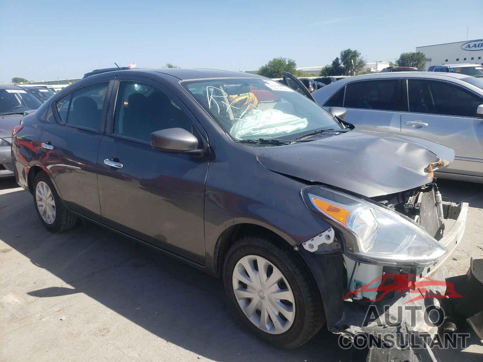 NISSAN VERSA 2019 - 3N1CN7AP3KL832234