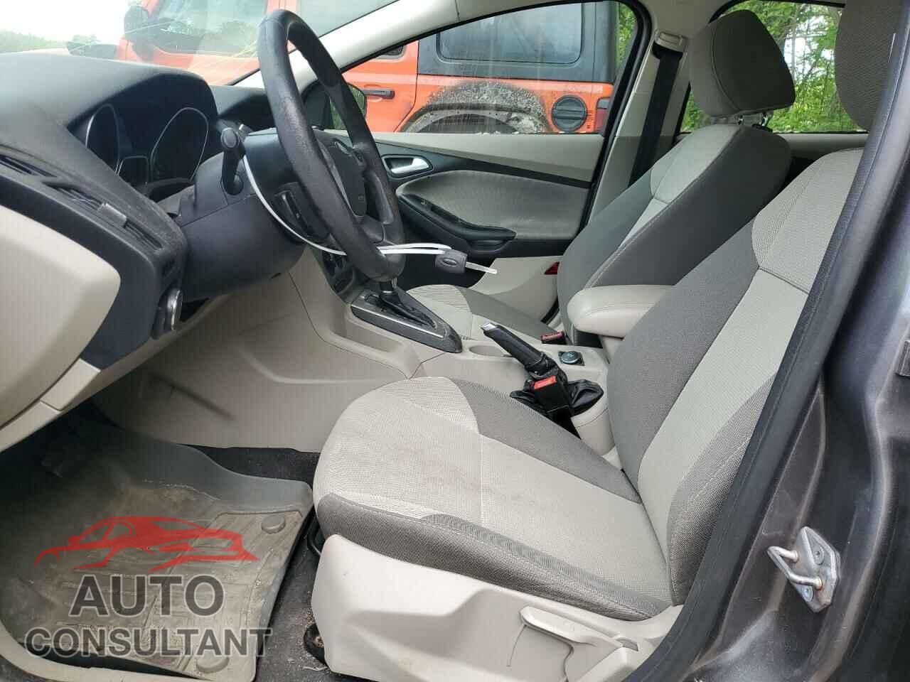 FORD FOCUS 2014 - 1FADP3F23EL187916