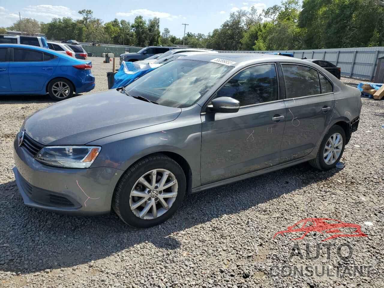 VOLKSWAGEN JETTA 2011 - 3VWDX7AJ4BM306497