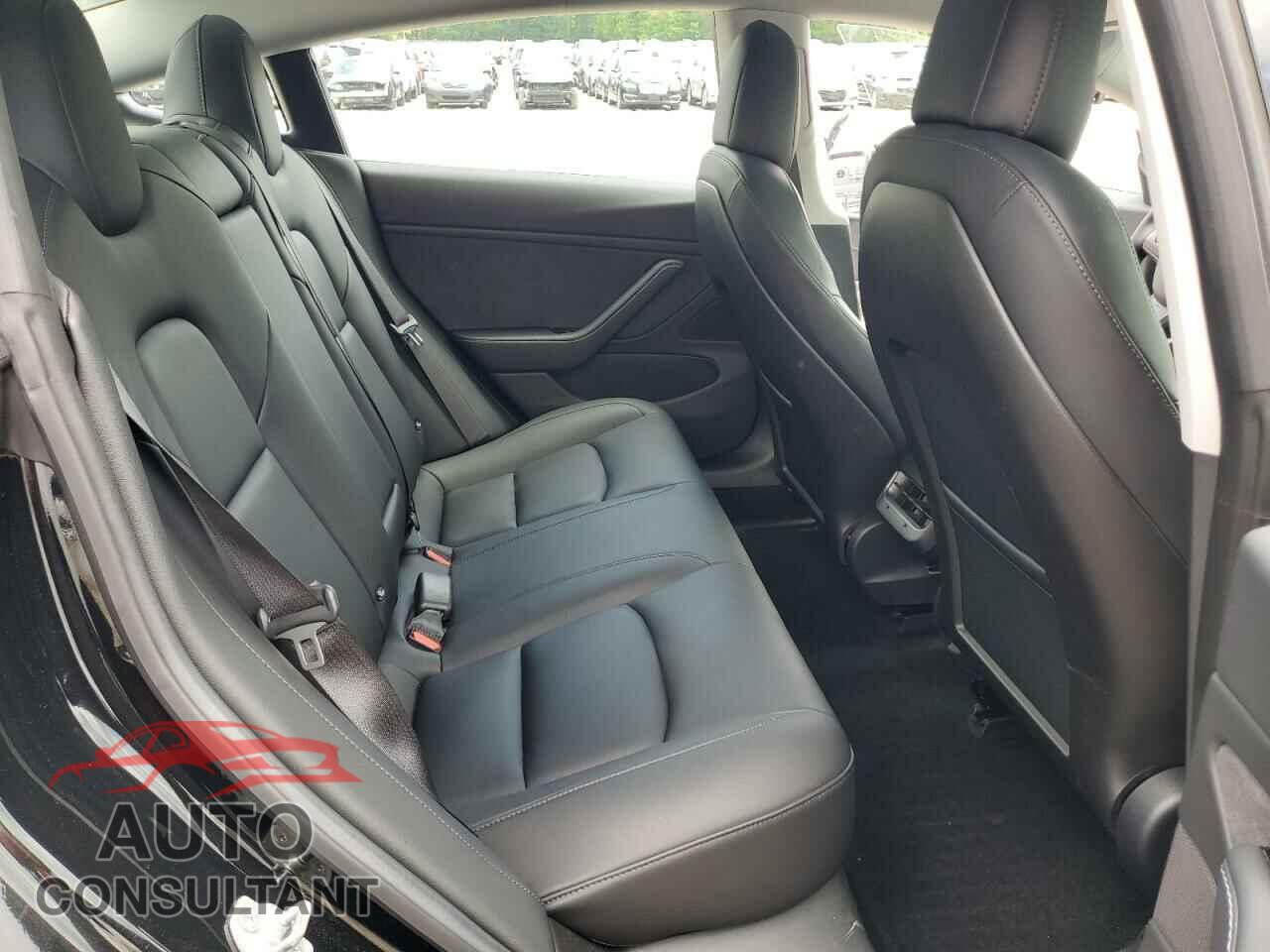 TESLA MODEL 3 2018 - 5YJ3E1EA3JF040470