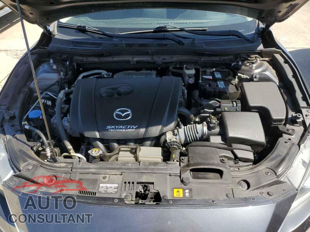 MAZDA 3 2016 - 3MZBM1M76GM303718
