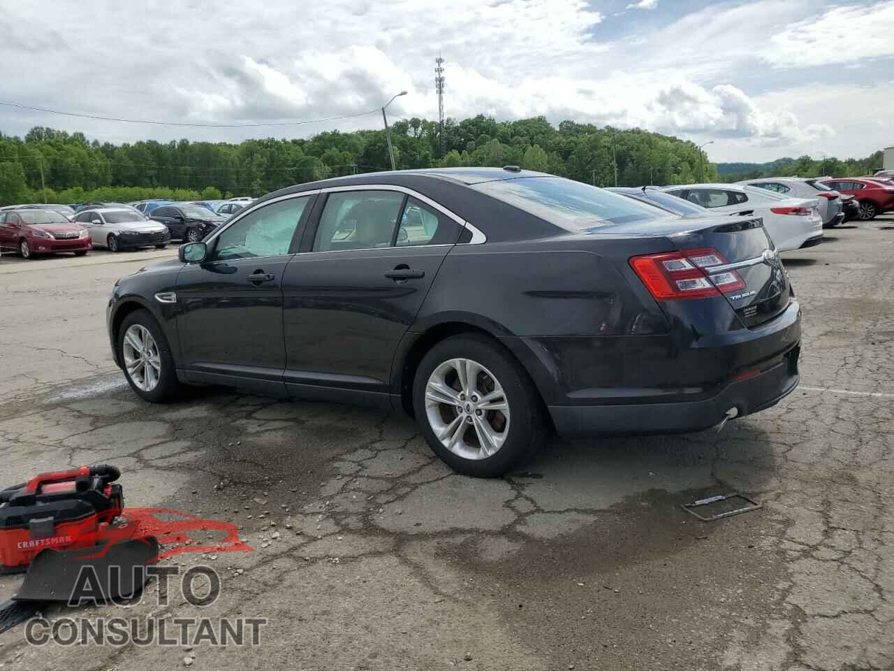 FORD TAURUS 2013 - 1FAHP2E83DG229087
