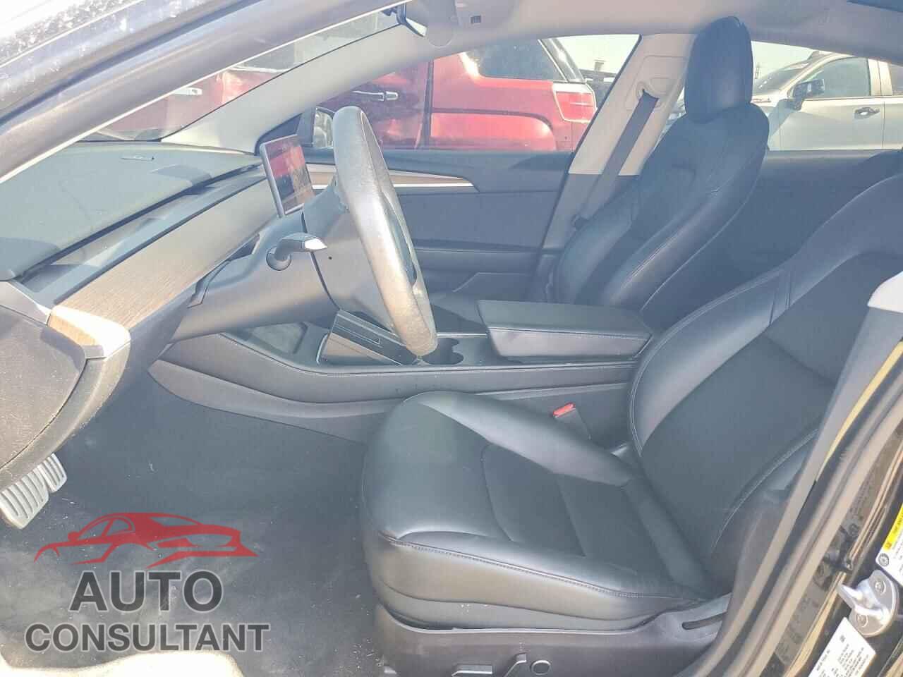 TESLA MODEL 3 2021 - 5YJ3E1EC1MF984659