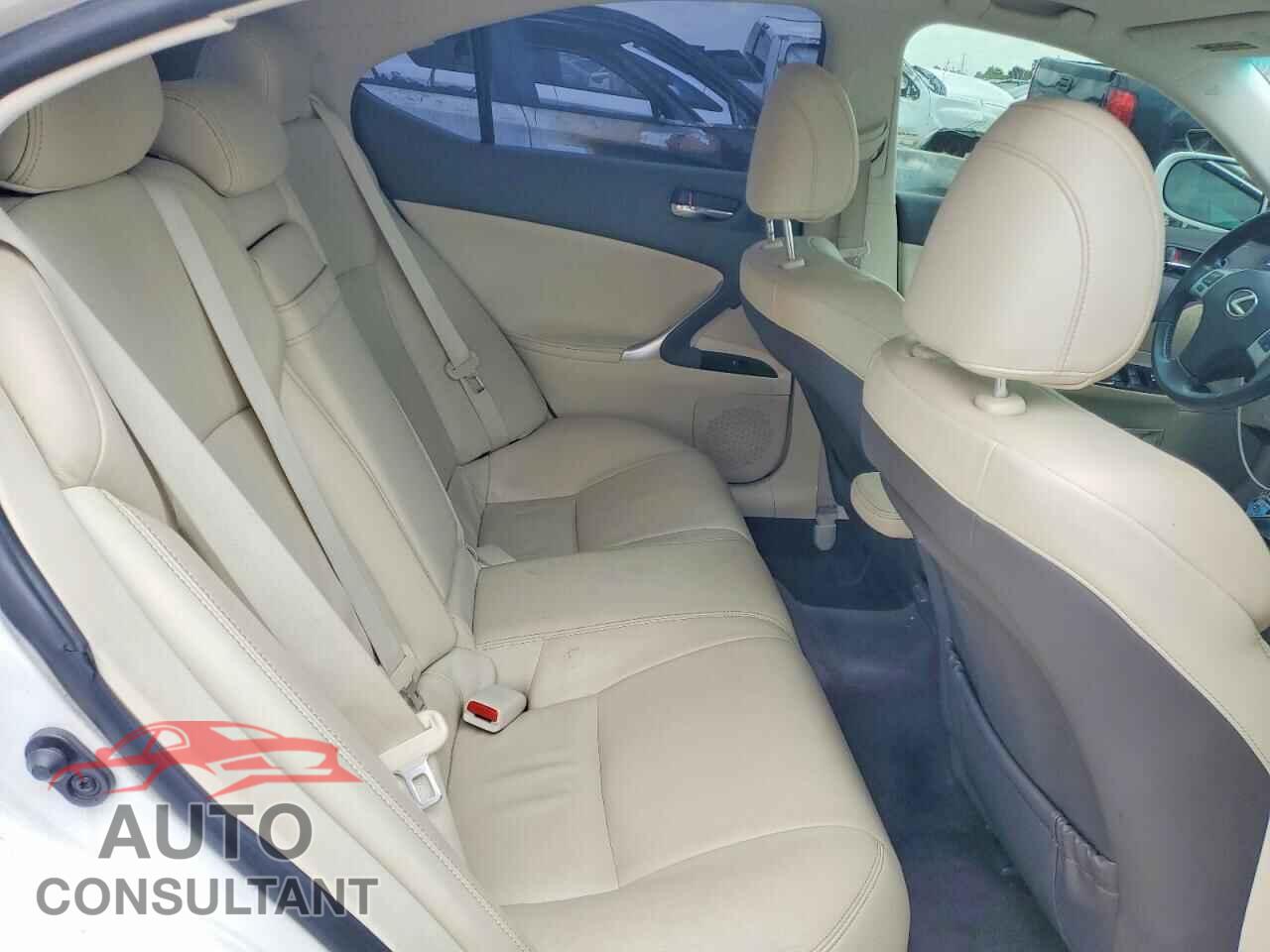 LEXUS IS 2012 - JTHBF5C27C2102369