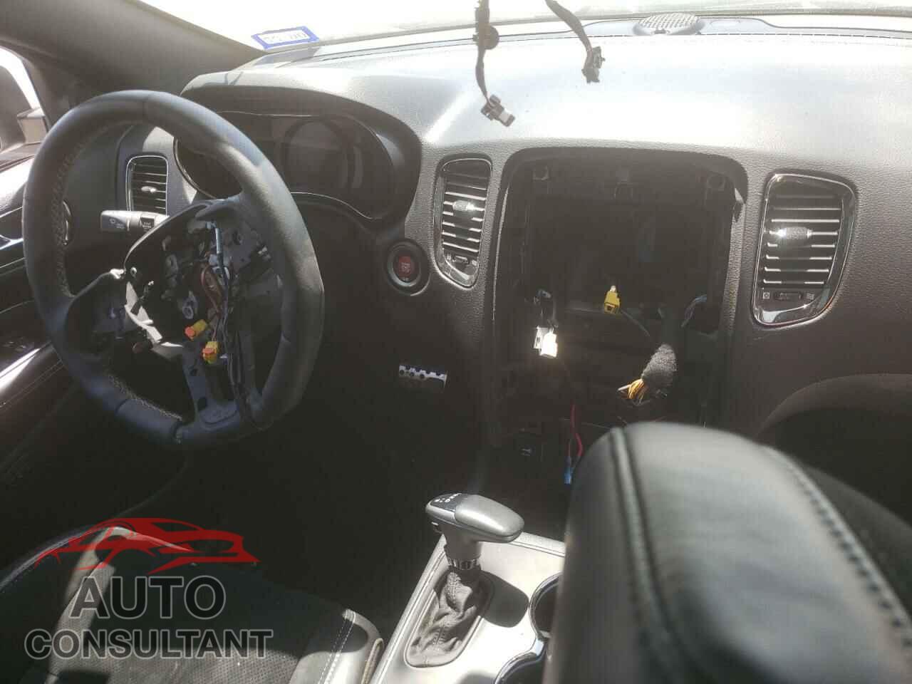 DODGE DURANGO 2018 - 1C4SDJGJ3JC448413