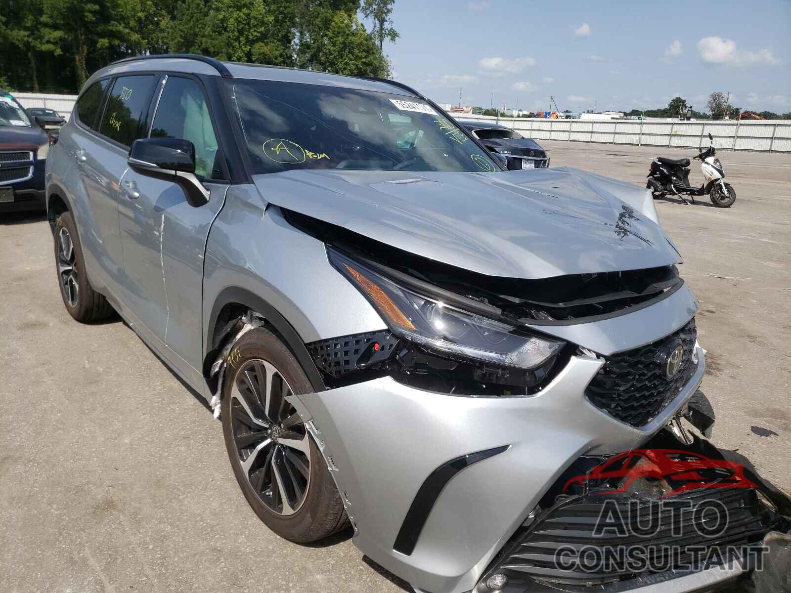 TOYOTA HIGHLANDER 2021 - 5TDLZRBH6MS105560